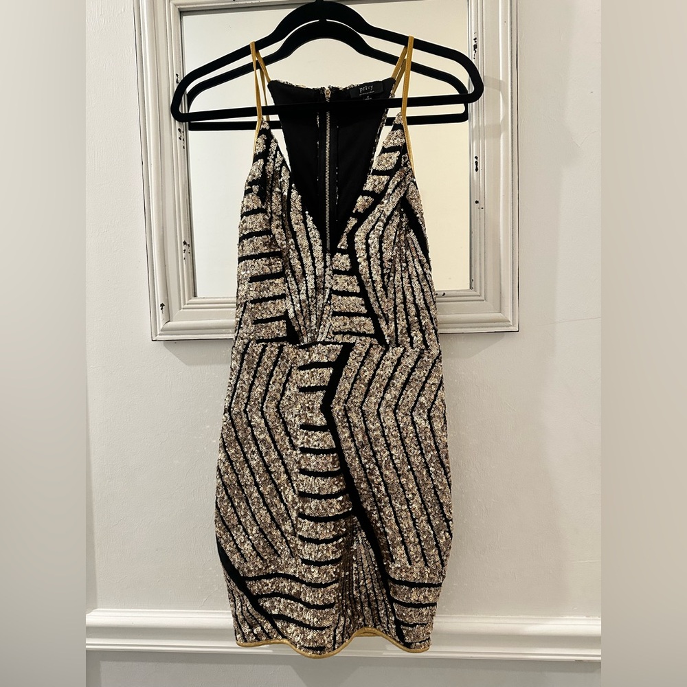 Privy Black w/Gold Sequins Stretch Mini Dress